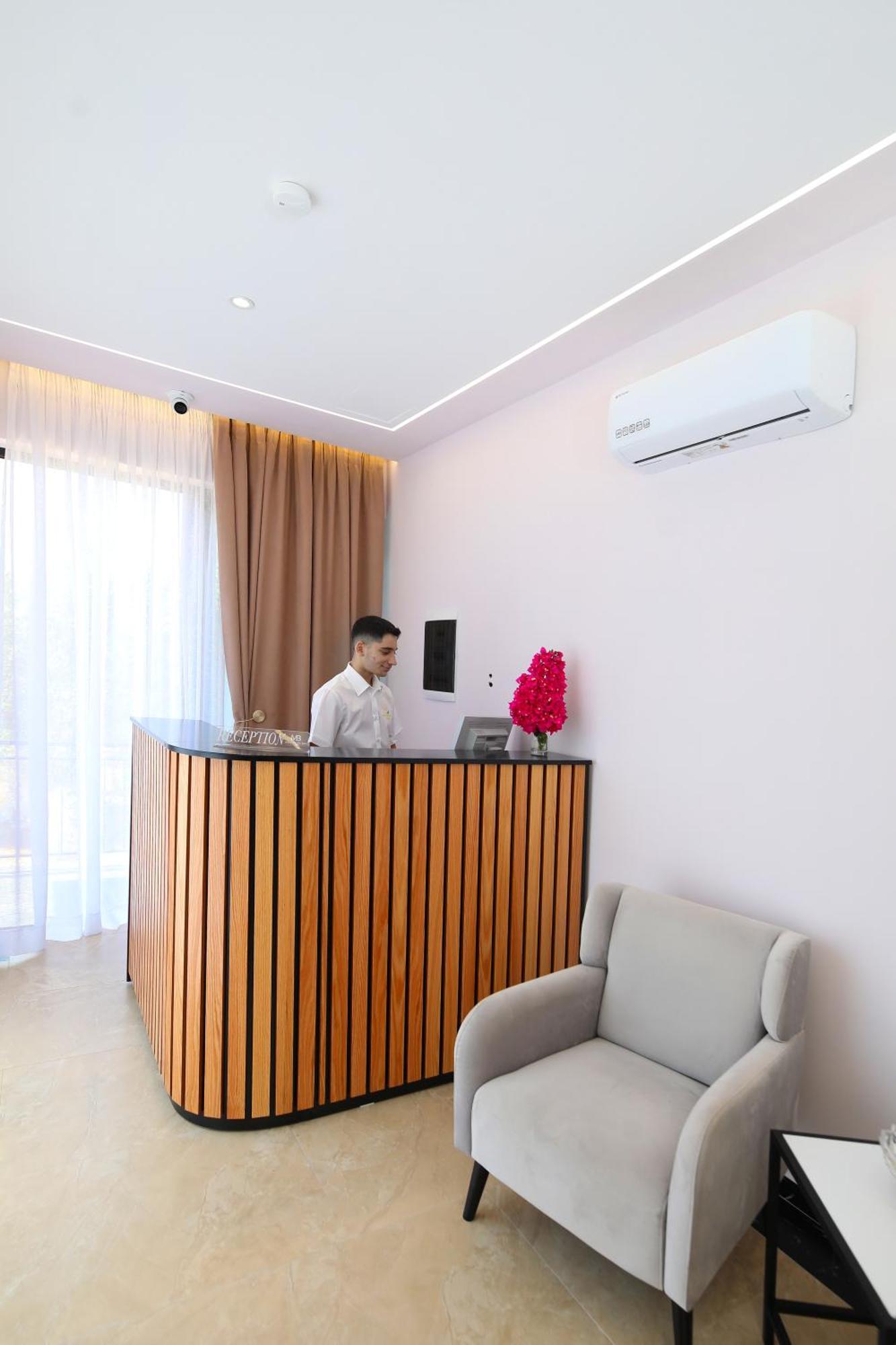 فندق Mezzanine Bay هيماري المظهر الخارجي الصورة